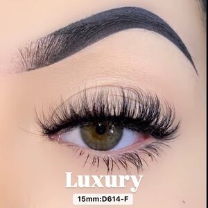 “ Luxury “ minks